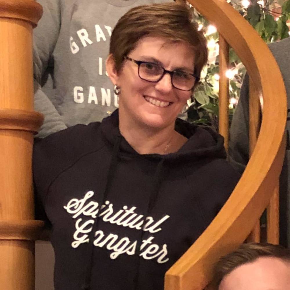 Meet your Posher, Jennifer